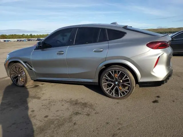 2021 BMW X6 M  