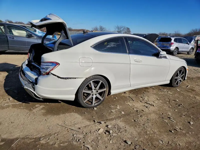 2015 MERCEDES-BENZ C 250  