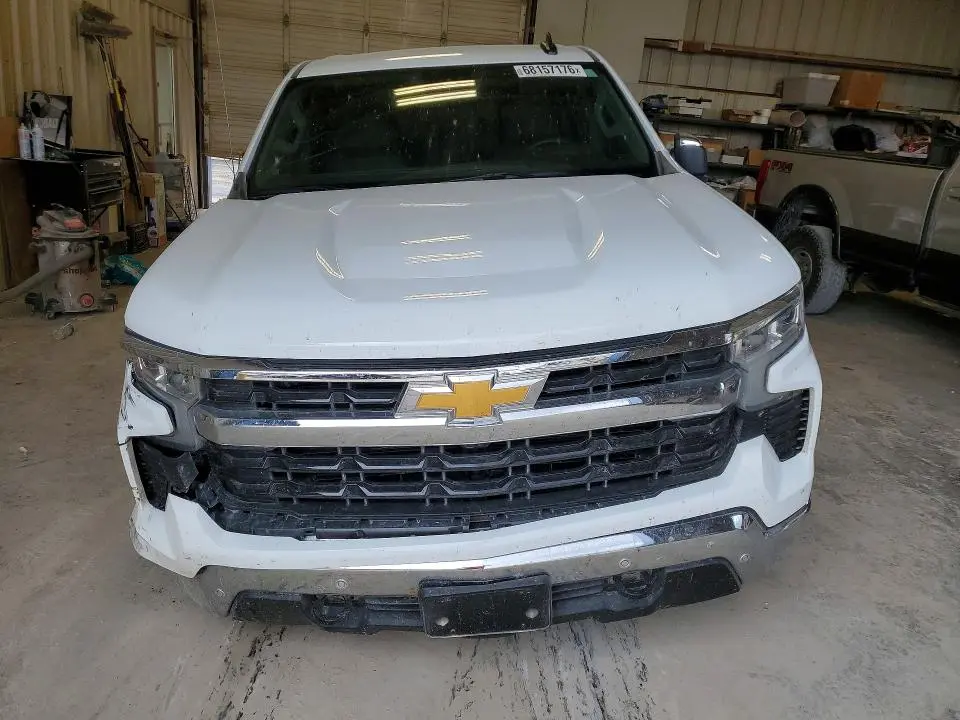 2026 CHEVROLET SILVERADO K1500 LT  