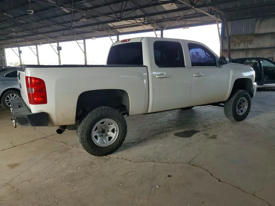 2010 CHEVROLET SILVERADO K1500 LT  