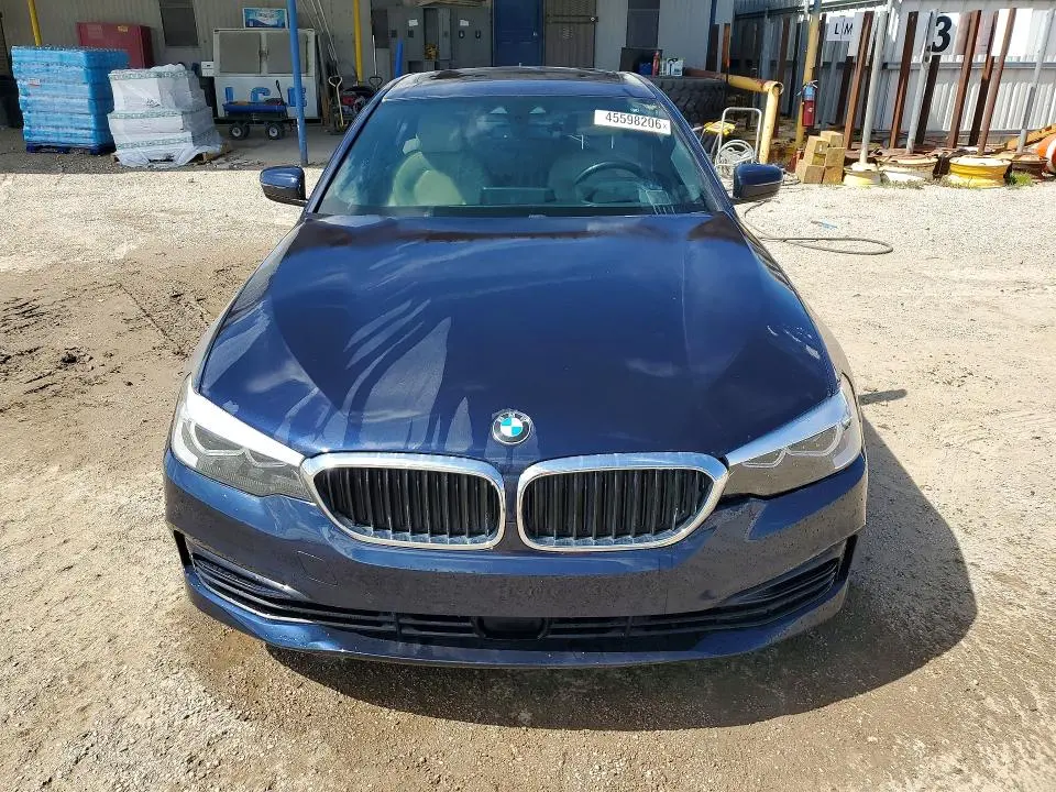 2020 BMW 530 XI  