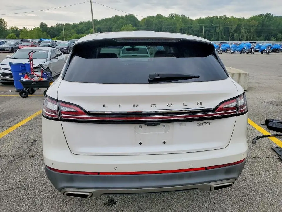 2019 LINCOLN NAUTILUS   
