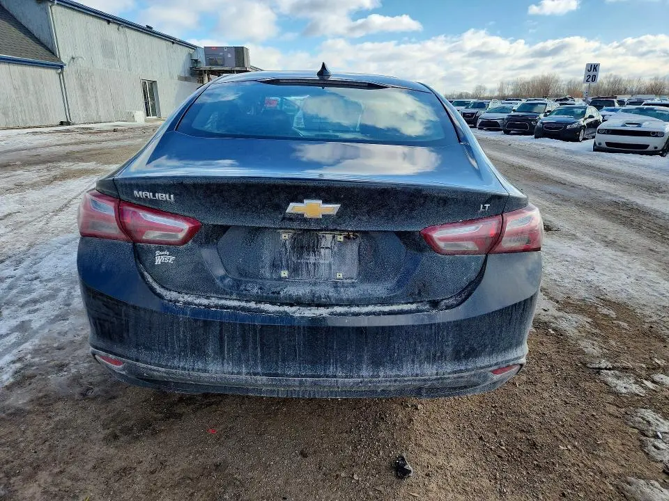 2022 CHEVROLET MALIBU LT  