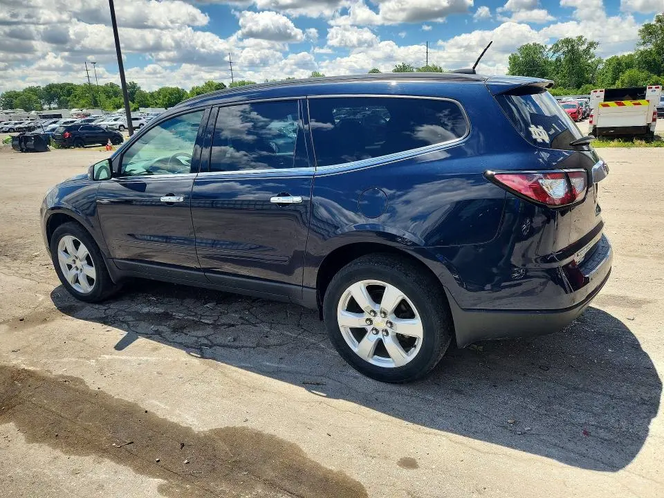 2017 CHEVROLET TRAVERSE LT  