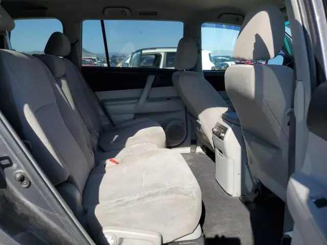 2012 TOYOTA HIGHLANDER BASE  