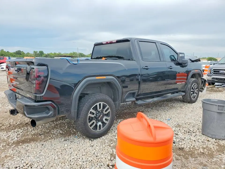 2021 GMC SIERRA K2500 AT4  