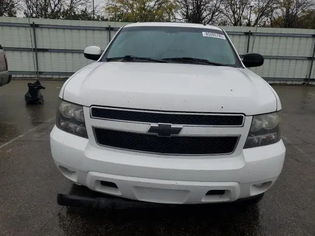 2011 CHEVROLET SUBURBAN C1500 LS  