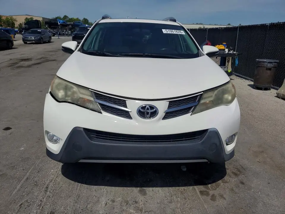 2013 TOYOTA RAV4 XLE  