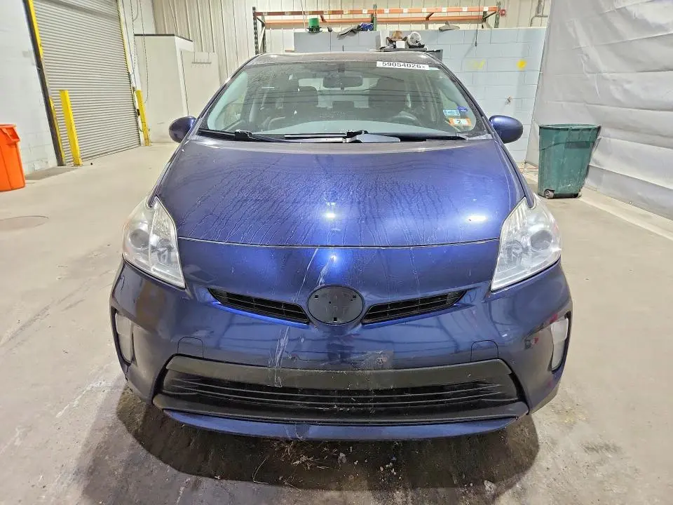 2015 TOYOTA PRIUS TWO  