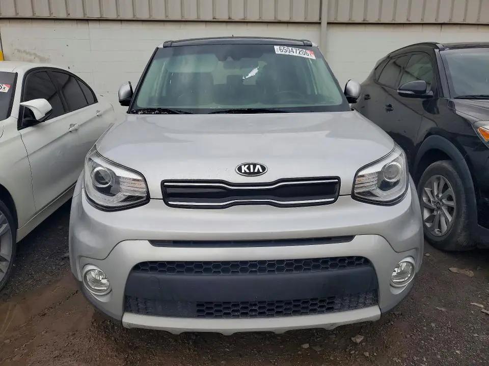2019 KIA SOUL +  