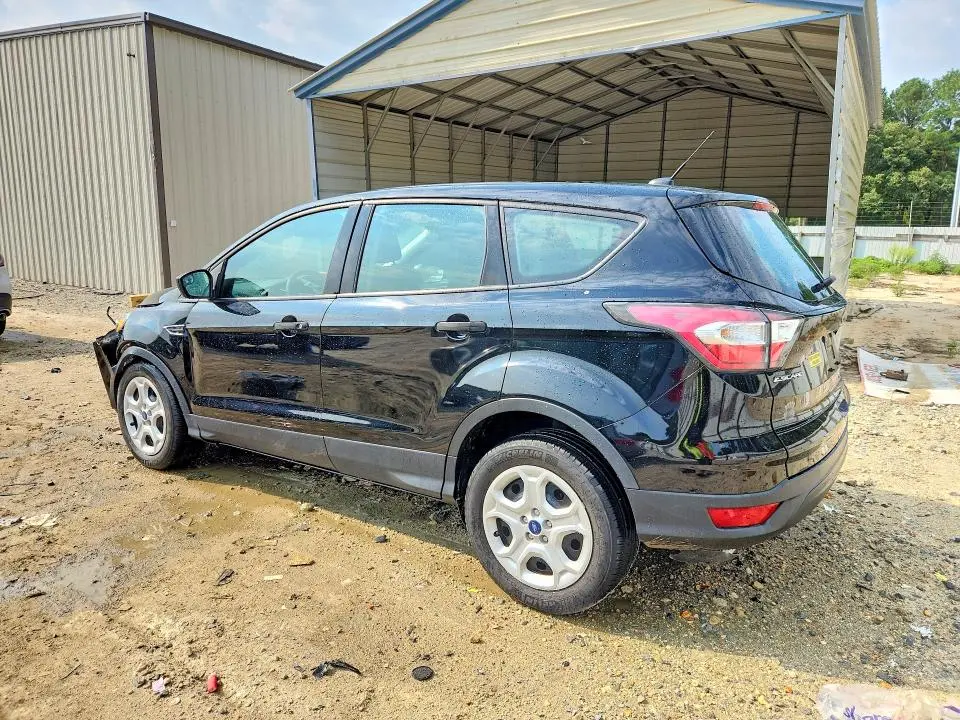 2017 FORD ESCAPE S  