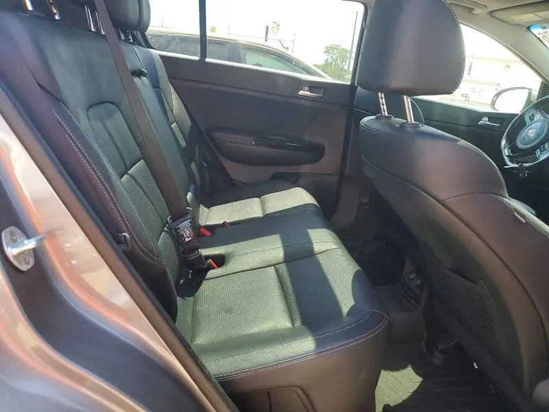 2018 KIA SPORTAGE SX  