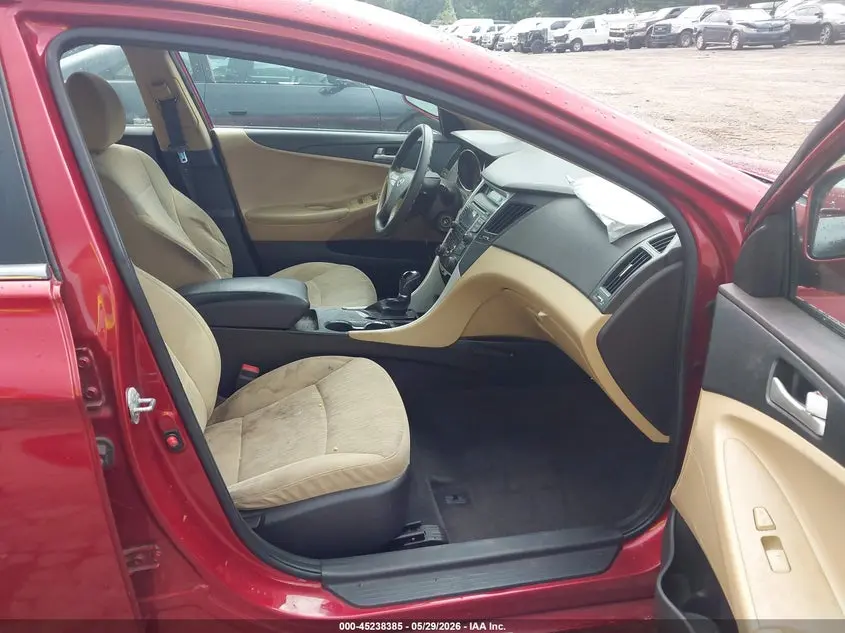 2013 HYUNDAI SONATA GLS