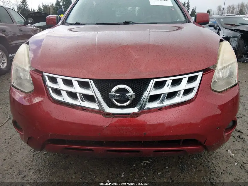 2013 NISSAN ROGUE S