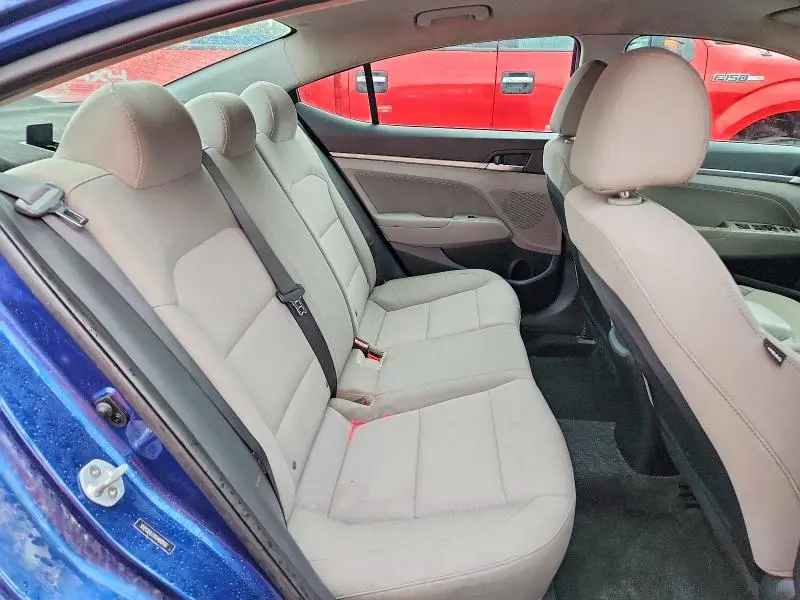 2019 HYUNDAI ELANTRA SEL  