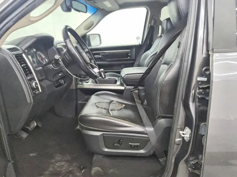 2016 RAM 1500 SPORT  