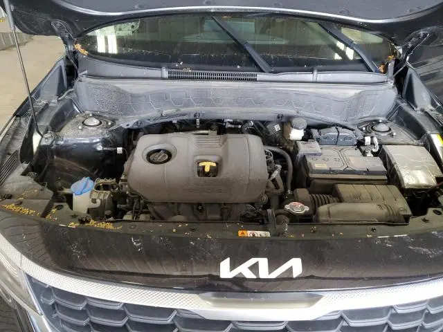 2023 KIA SELTOS LX  