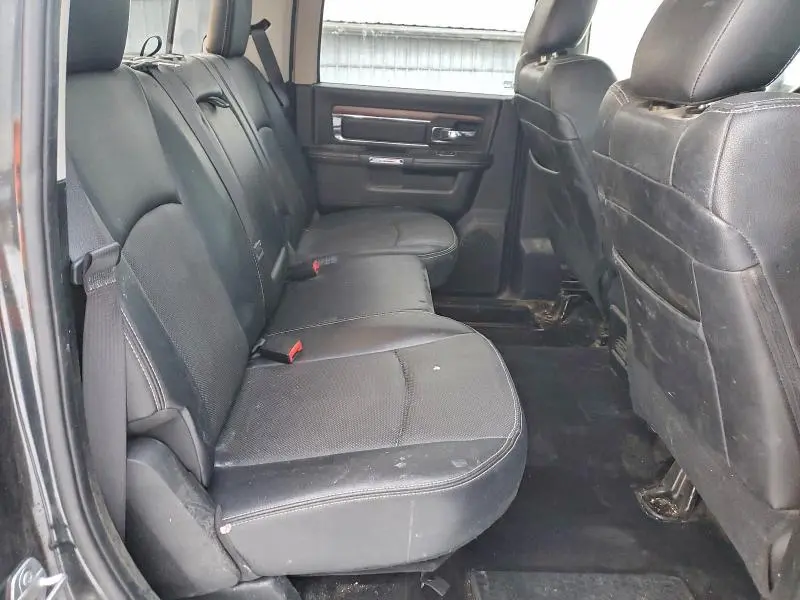 2016 RAM 1500 LARAMIE  