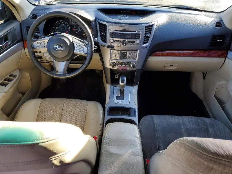 2010 SUBARU LEGACY 2.5I PREMIUM  