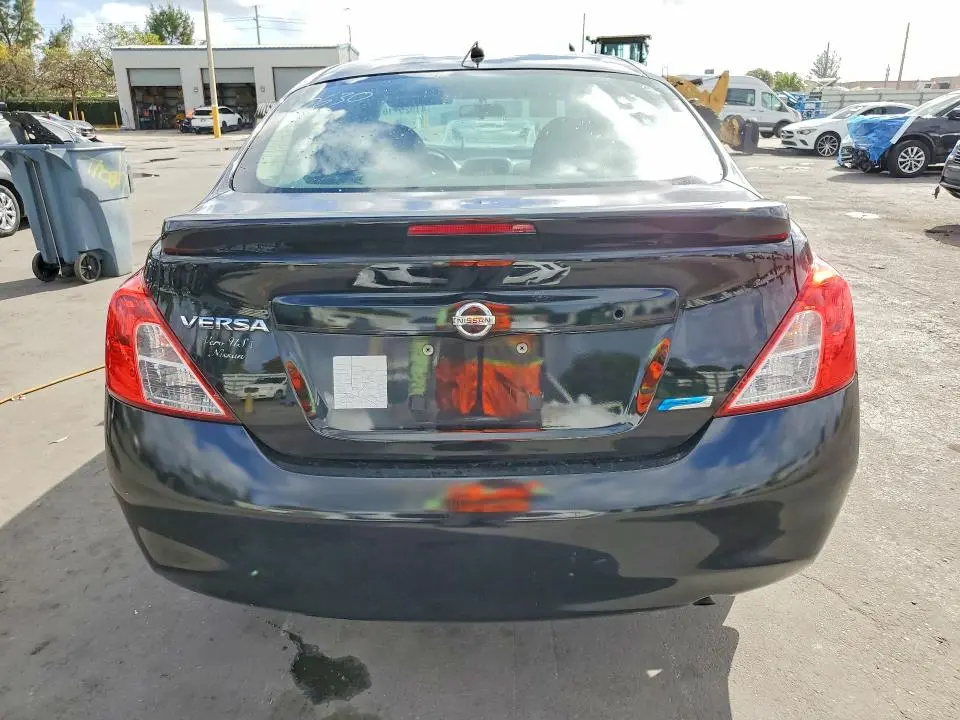 2013 NISSAN VERSA 1.6 S  