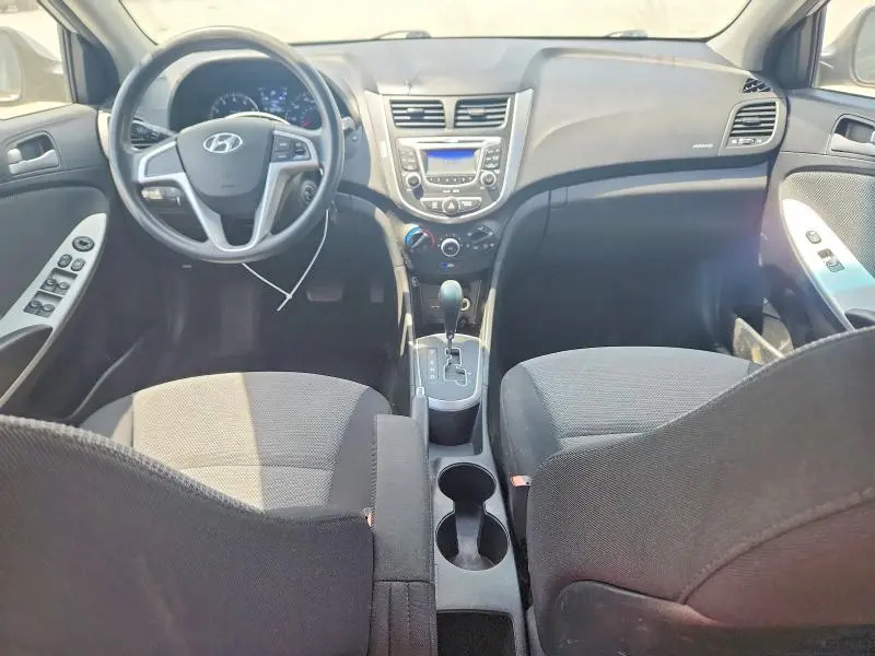 2013 HYUNDAI ACCENT GS  