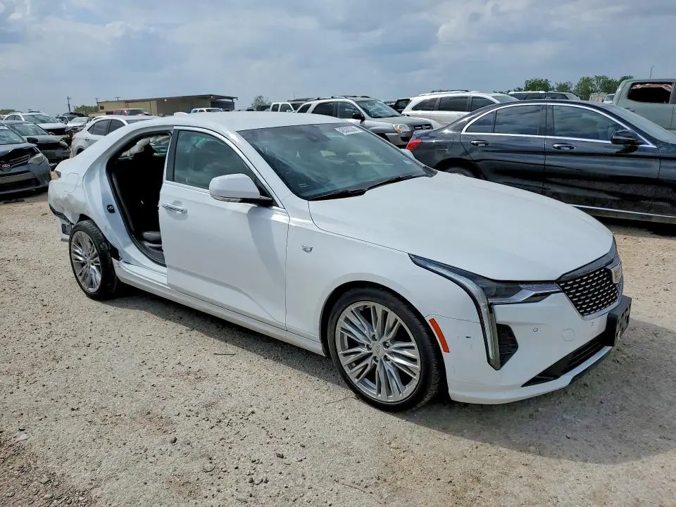 2024 CADILLAC CT4 PREMIUM LUXURY  
