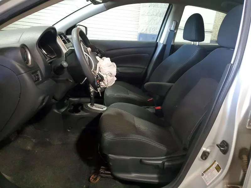2017 NISSAN VERSA 1.6 SV  