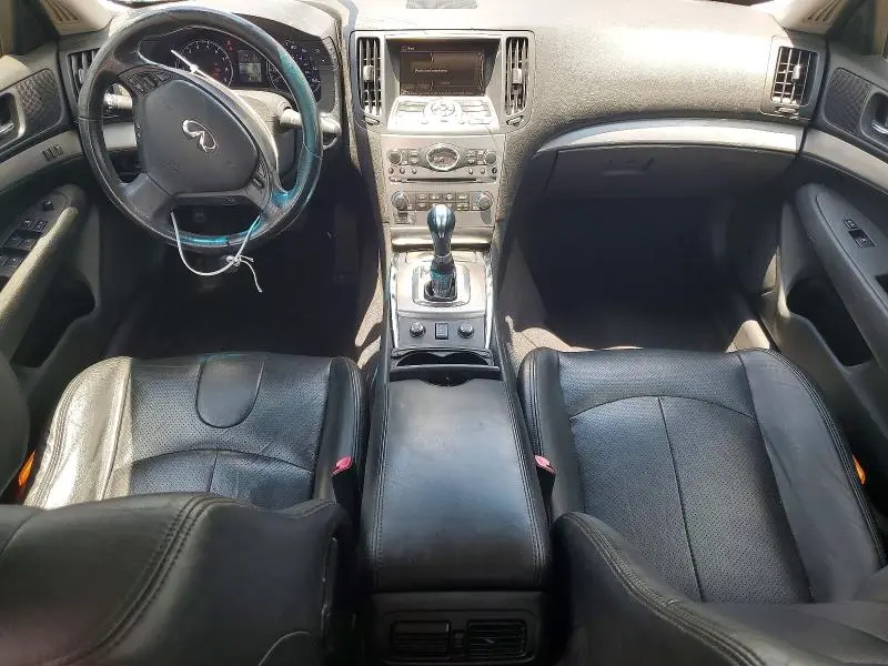 2010 INFINITI G37   