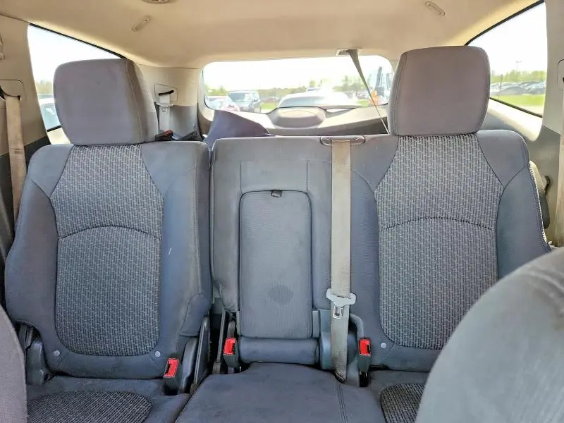 2011 CHEVROLET TRAVERSE LS  