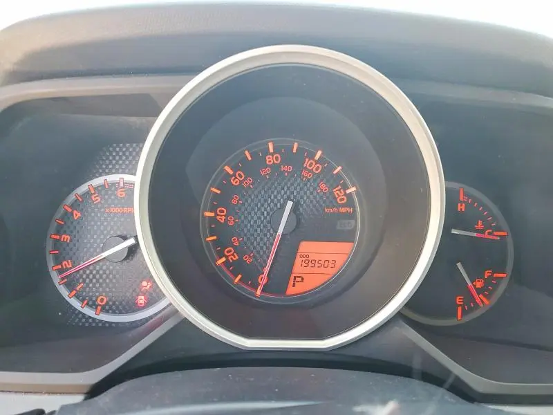 2013 TOYOTA 4RUNNER SR5  