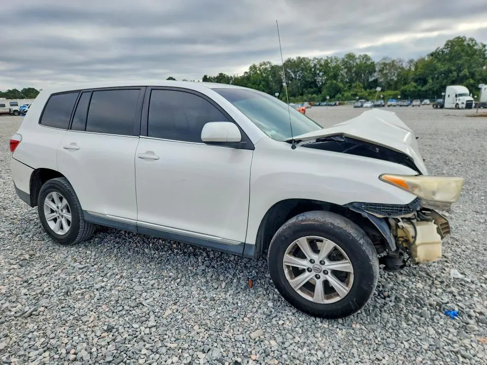2012 TOYOTA HIGHLANDER BASE  