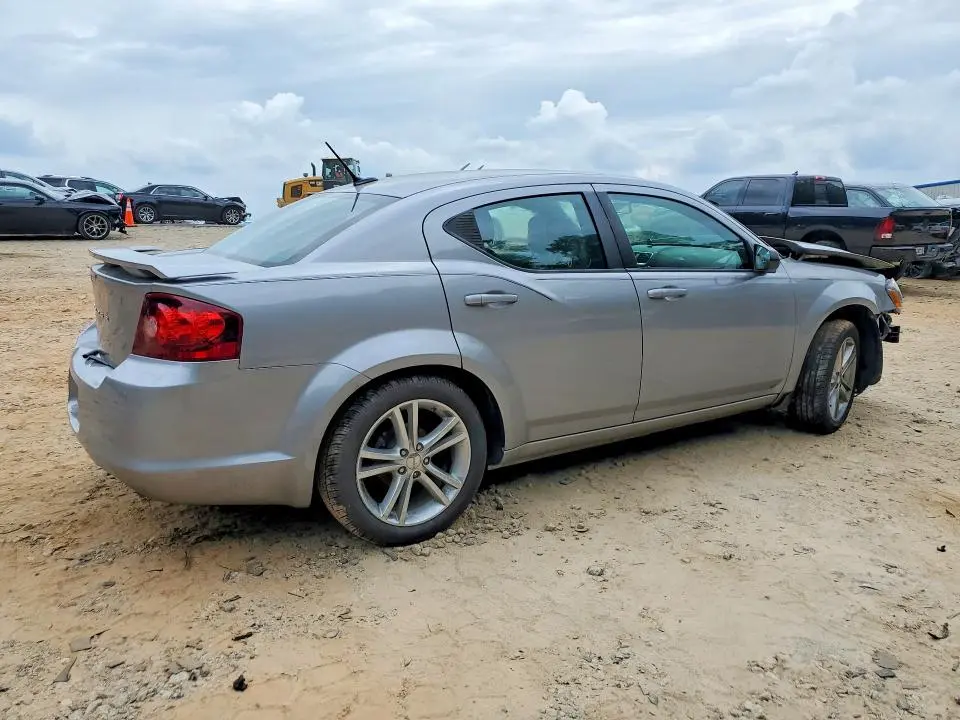 2014 DODGE AVENGER SE  