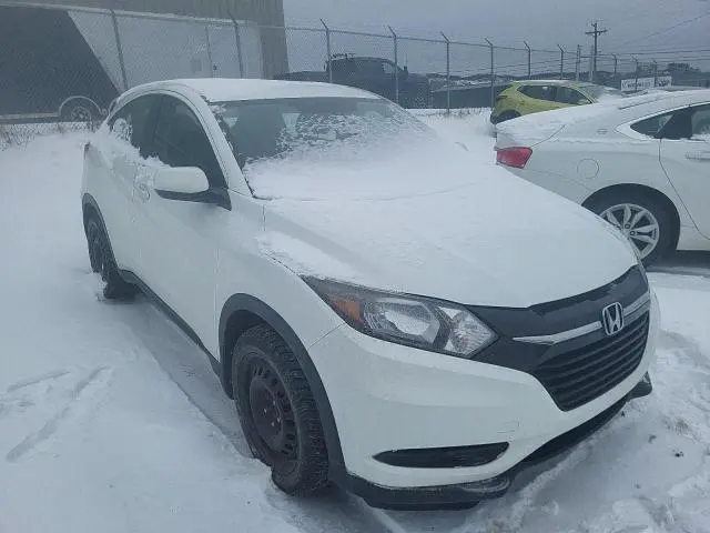 2017 HONDA HR-V LX  