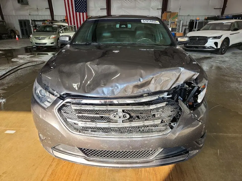 2017 FORD TAURUS LIMITED  