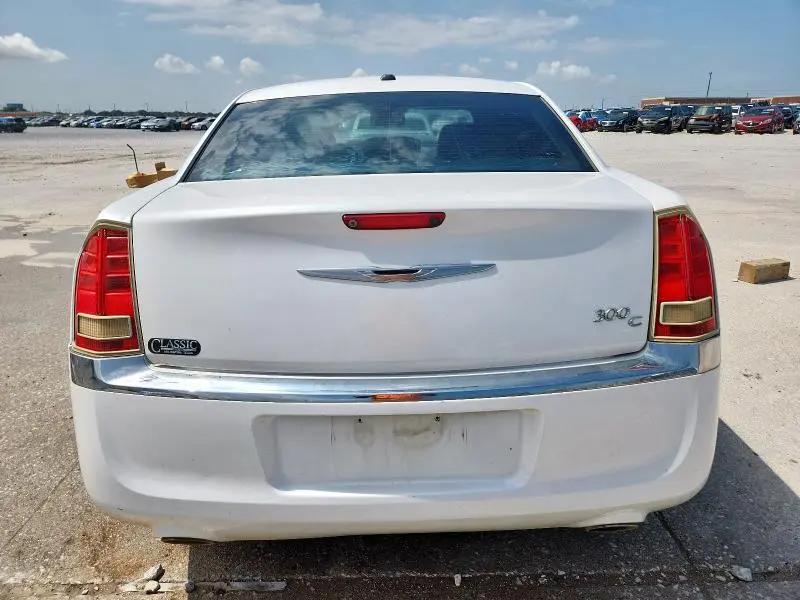 2012 CHRYSLER 300C   