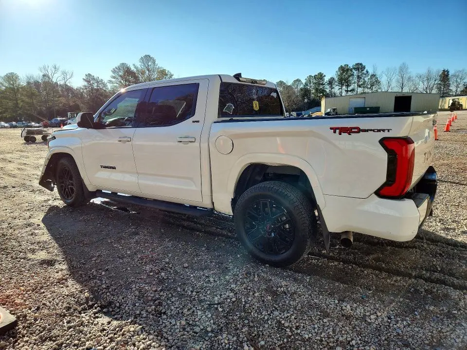 2022 TOYOTA TUNDRA CREWMAX SR  