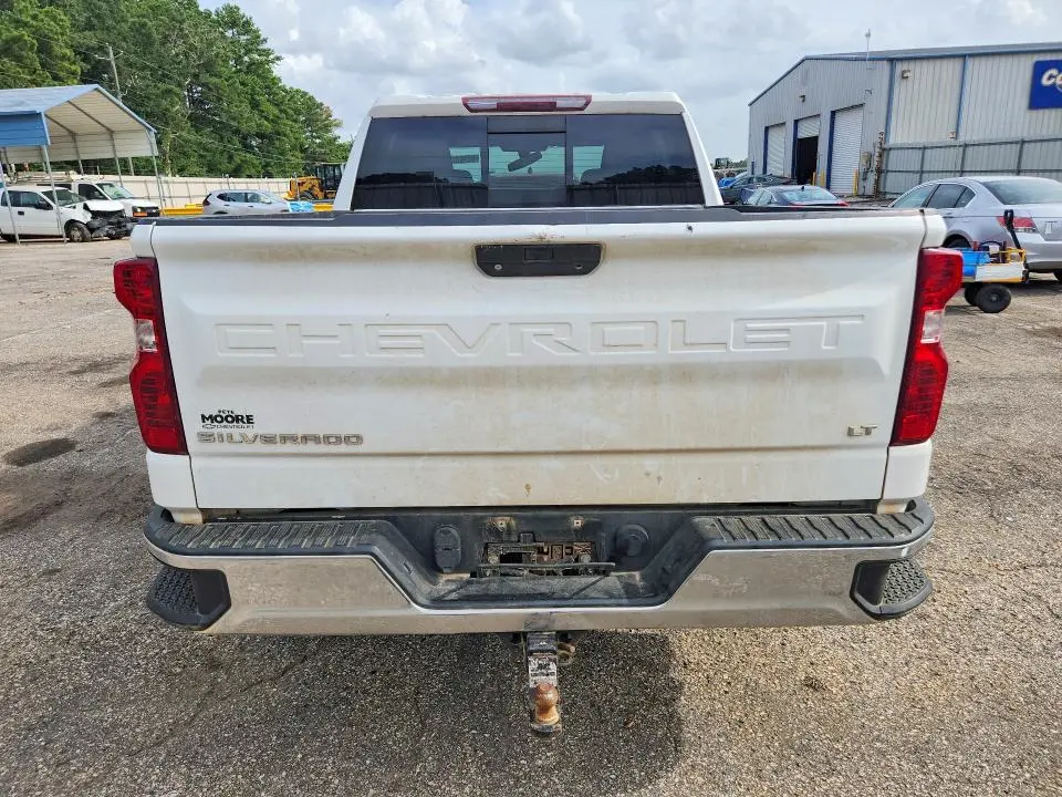 2019 CHEVROLET SILVERADO C1500 LT  
