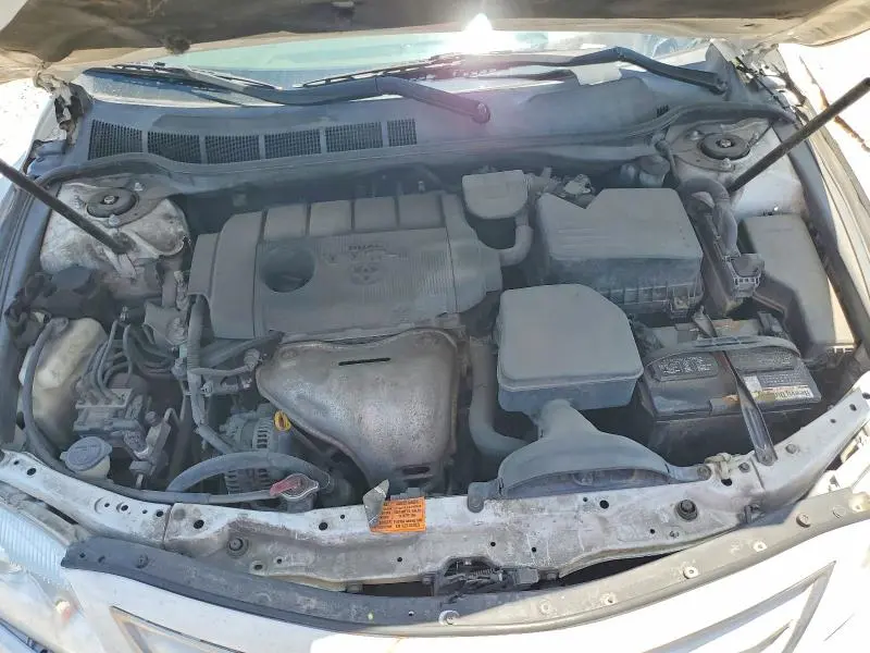 2011 TOYOTA CAMRY LE  