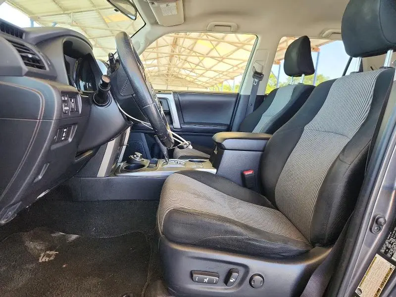2016 TOYOTA 4RUNNER SR5  