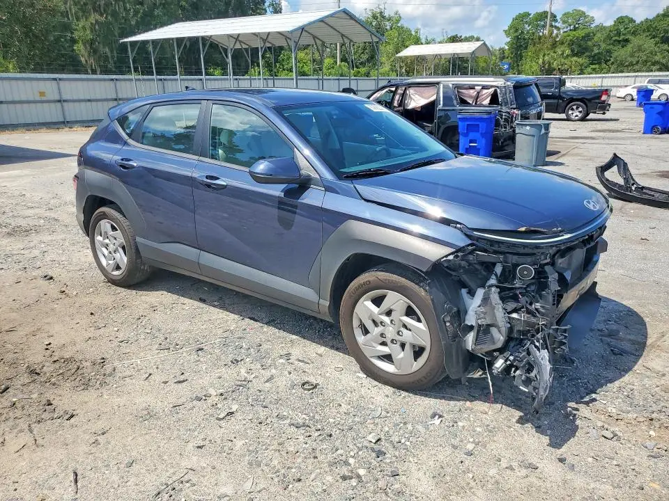2025 HYUNDAI KONA SE  