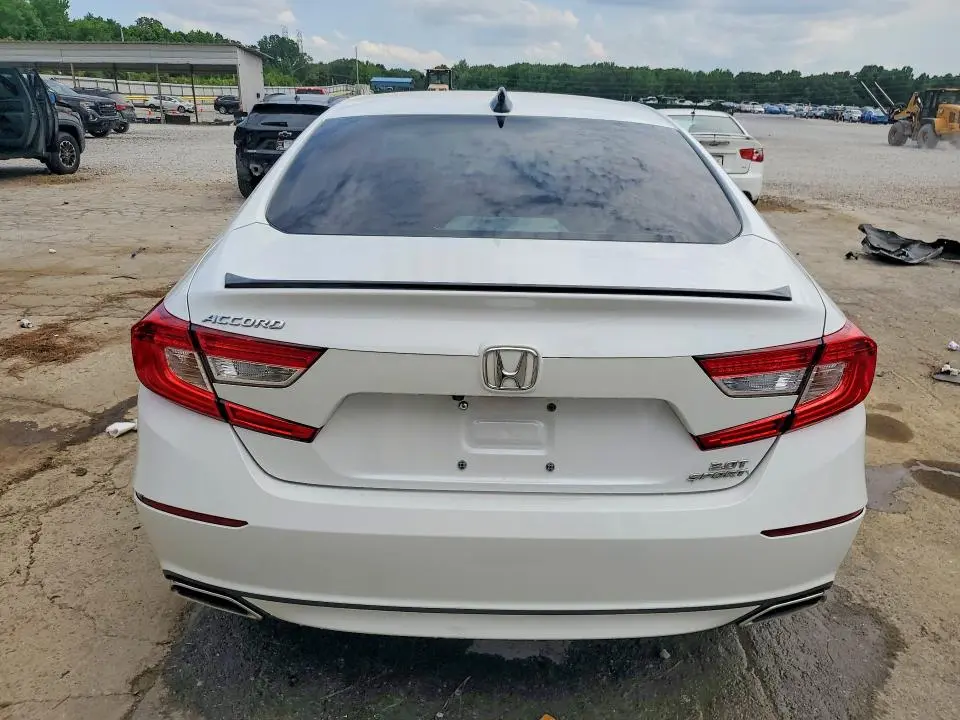 2021 HONDA ACCORD SPORT  
