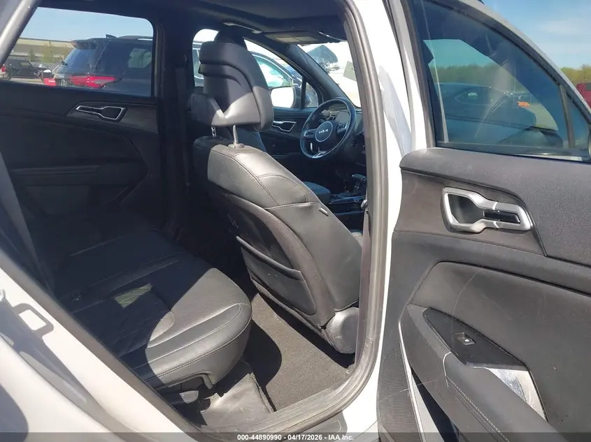 2024 KIA SPORTAGE X-LINE