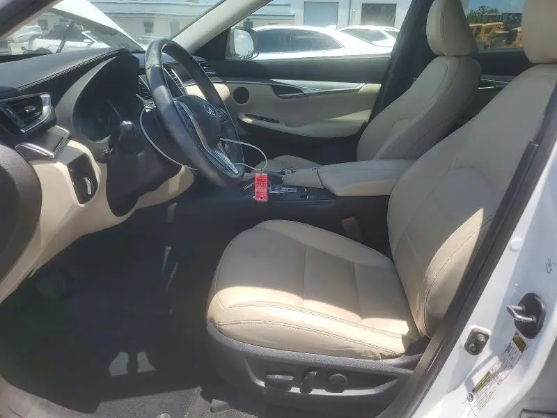 2019 INFINITI QX50 PURE  
