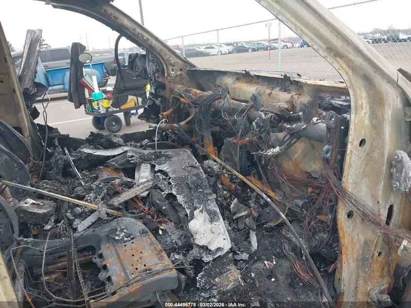 2020 GMC SIERRA 1500 4WD  SHORT BOX SLT