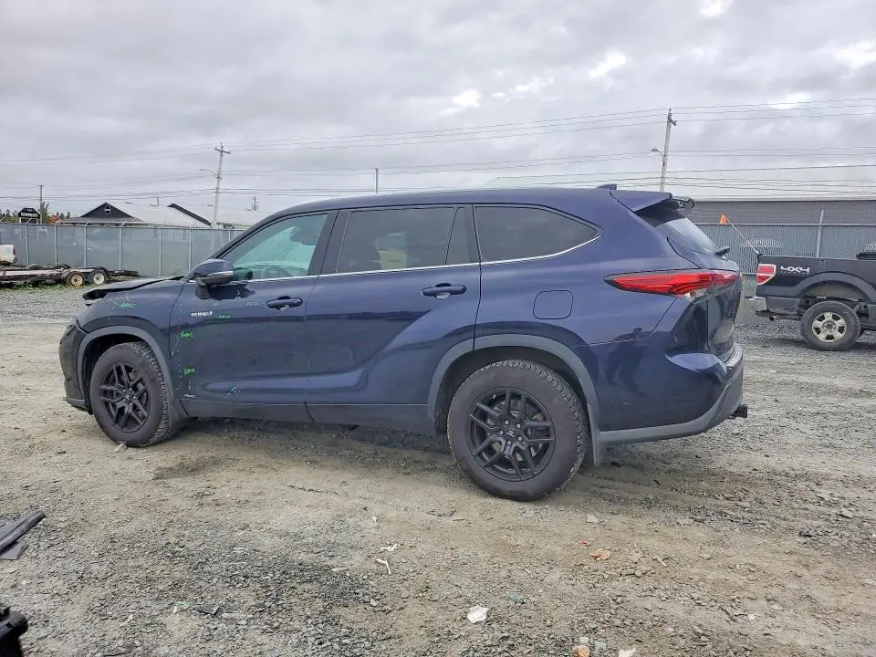 2020 TOYOTA HIGHLANDER HYBRID XLE  