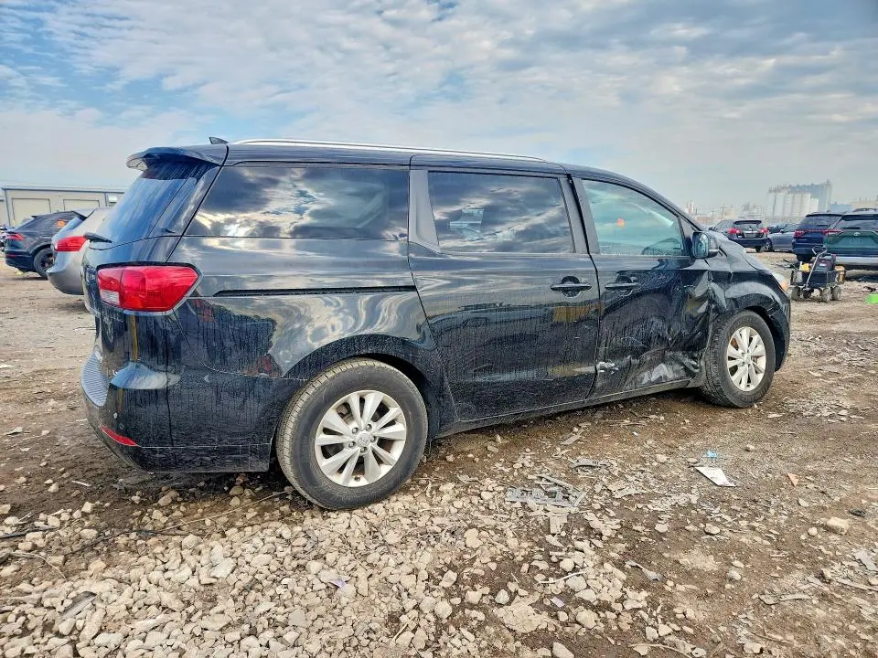 2016 KIA SEDONA LX  