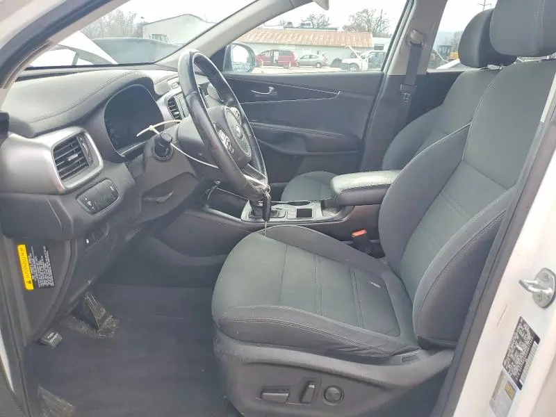 2016 KIA SORENTO LX V6  