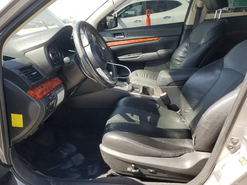 2010 SUBARU OUTBACK 2.5I LIMITED  