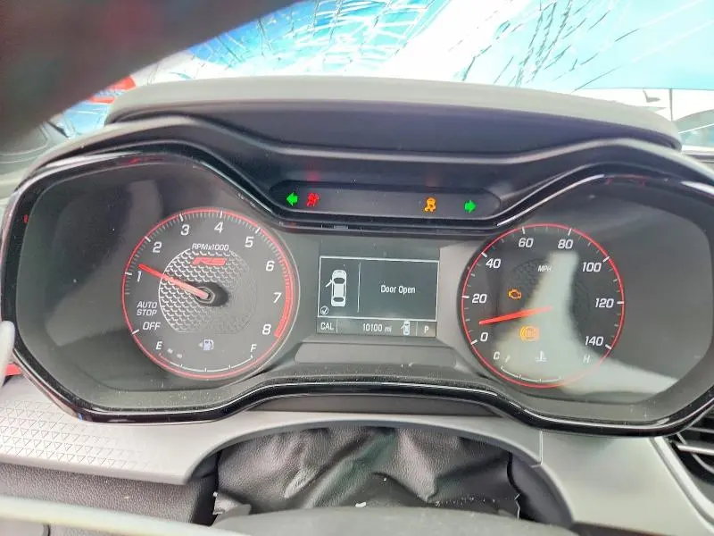 2025 CHEVROLET TRAX 1RS  