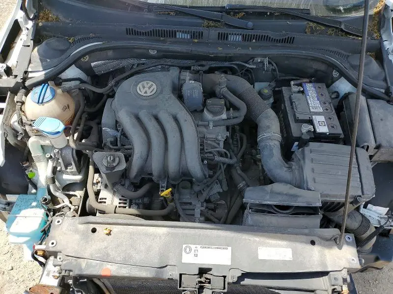2015 VOLKSWAGEN JETTA BASE  